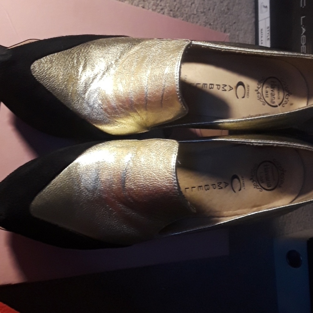 Shoe